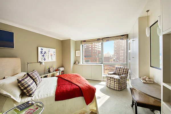 Sold by Stribling | media 9