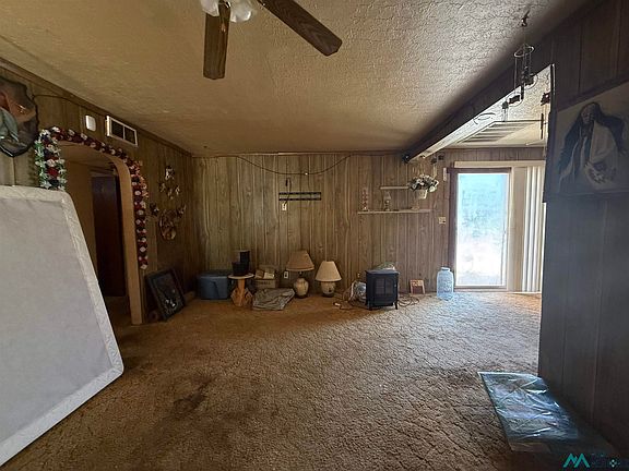 4th image of 1504 W Hank Ave