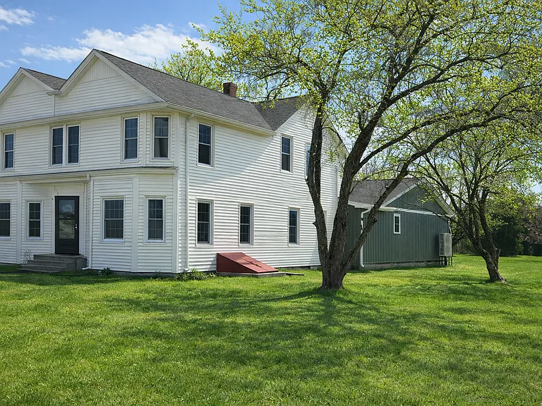 67 Old Amherst Rd #1A — Photo 9