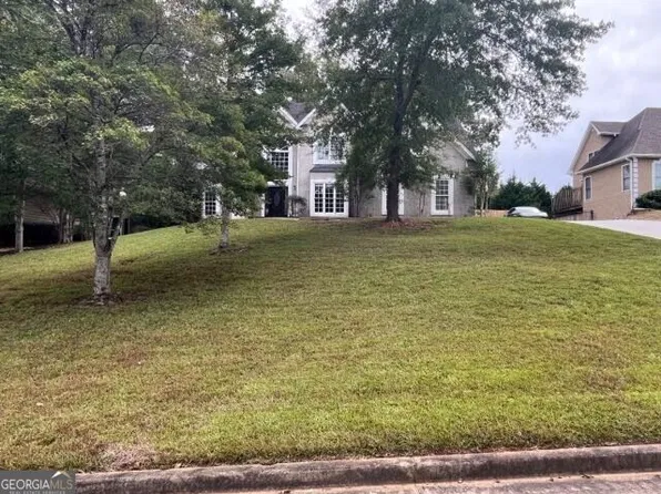 5025 Cascade Overlook Dr S, Fulton, GA 30331