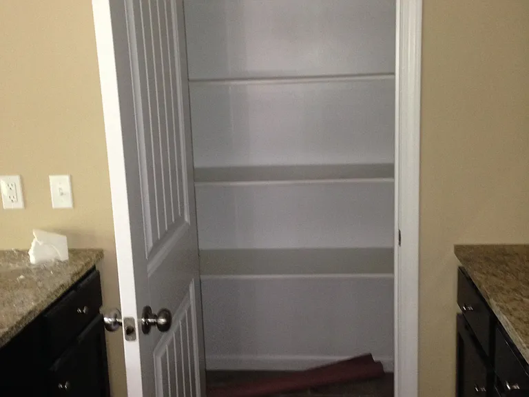 305 Sanford Ave #101 — Photo 8