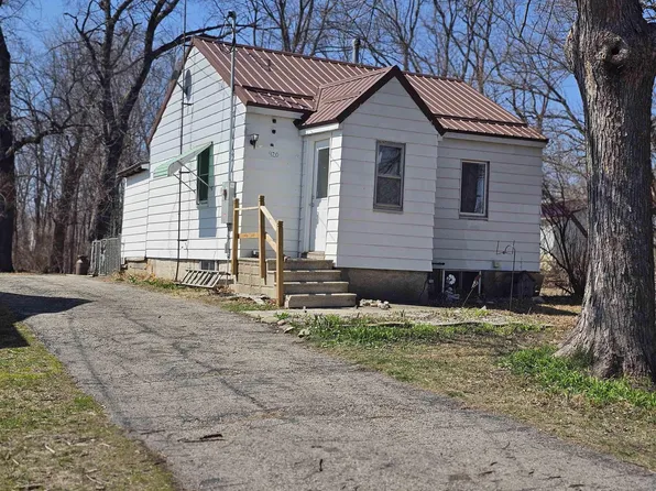 920 Grand Blvd, Evansdale, IA 50707