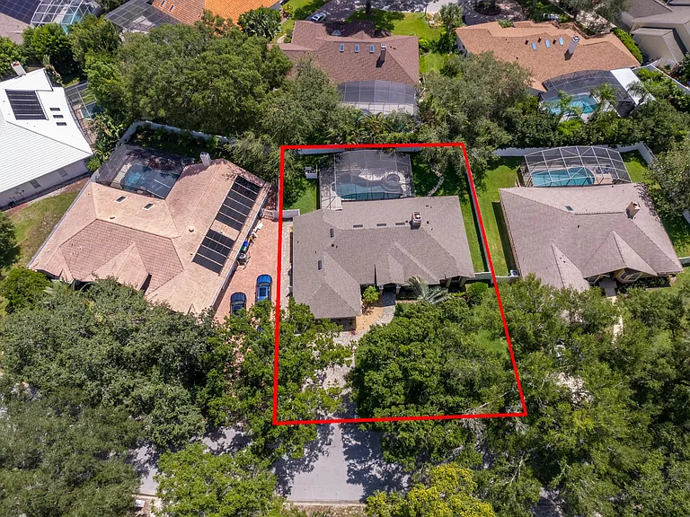 7709 Apple Tree Cir — Photo 26