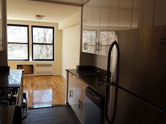 3rd image of 75-24 Bell Blvd APT 2E