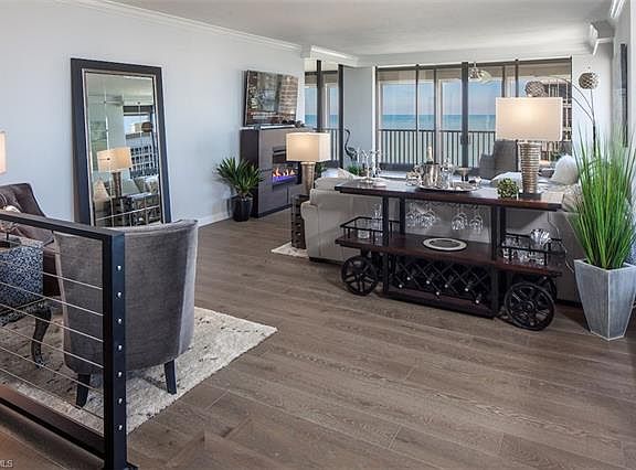 3rd image of 4301 Gulf Shore Blvd N APT 1200