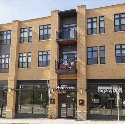1st image of 1501 Underwood Ave #301