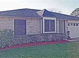 12 Wagon Lane Loop, Angleton, TX 77515