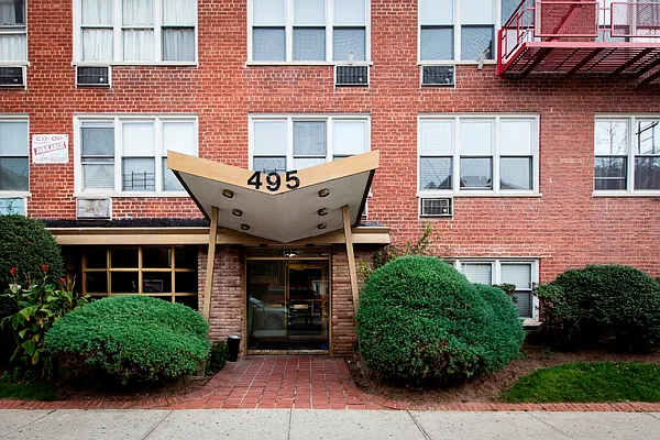 Sold by Block & Lot Real Estate | media 31