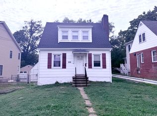 1810 N Underwood St, Arlington, VA 22205