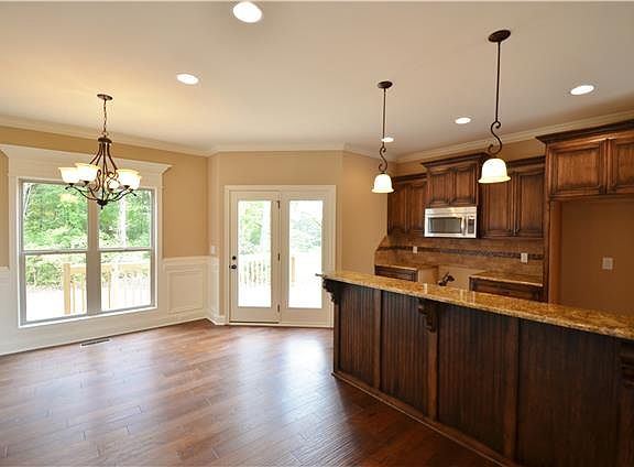 5th image of 229 Windmill Trl #33-lot 33