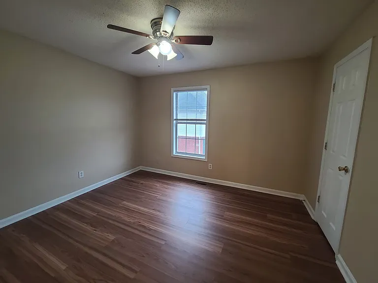 9 Magnolia Pl — Photo 15
