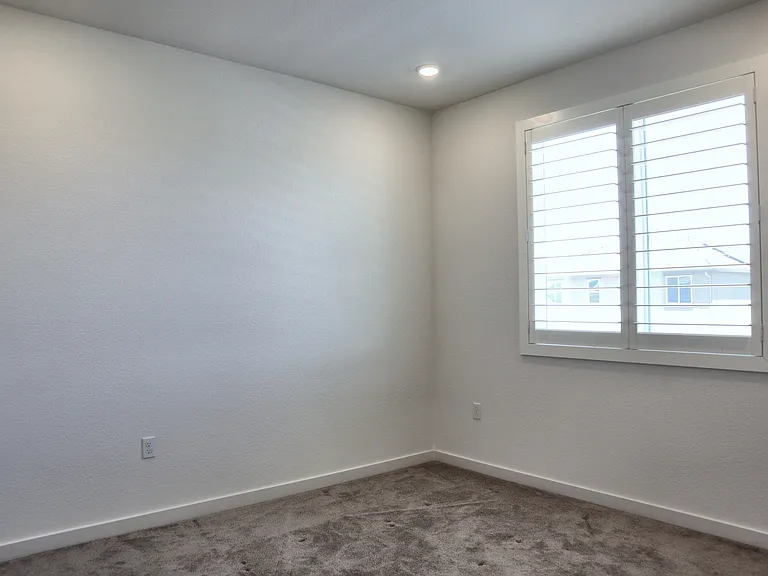 1068 Osprey Dr — Photo 28