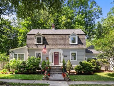 50 Bonair St, West Roxbury, MA, 02132