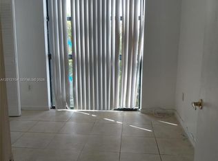 11790 SW 18th St APT 429-3, Miami, FL 33175