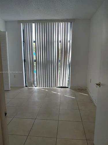 11790 SW 18th St Photo 1