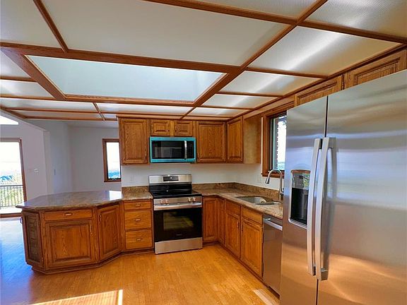 4th image of 13426 W Center Drive