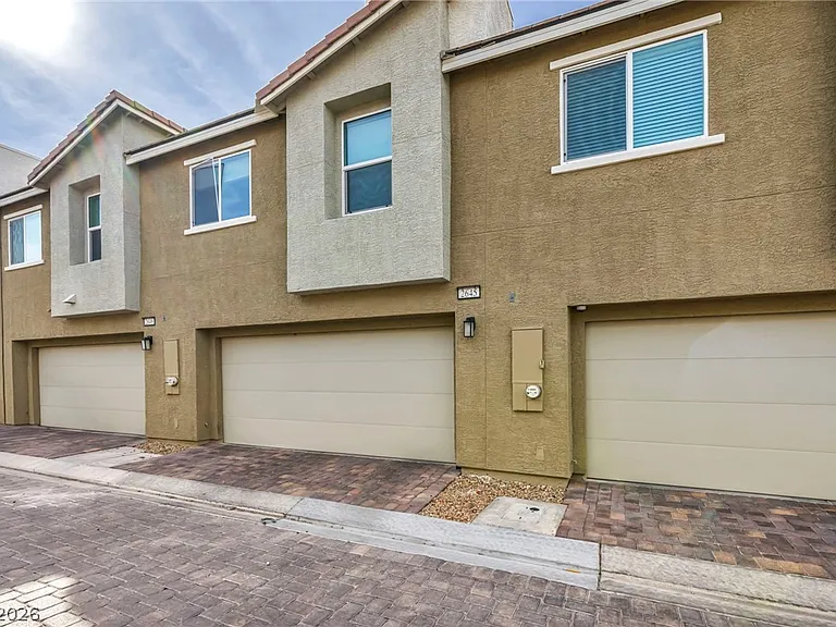 2645 Wimbledon White Ct — Photo 10
