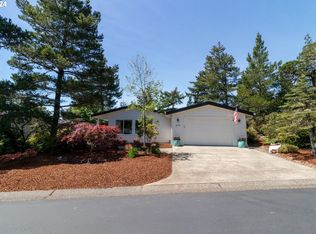 315 Manzanita Dr, Florence, OR 97439