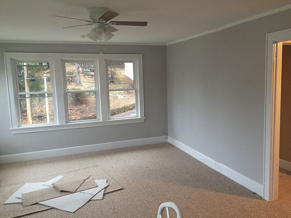 1st image of 9 Wallace Pl