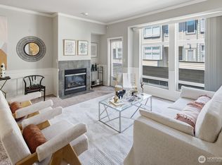 14868 SE 16th St APT 7, Bellevue, WA 98007