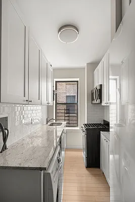 Rented by Compass | media 6