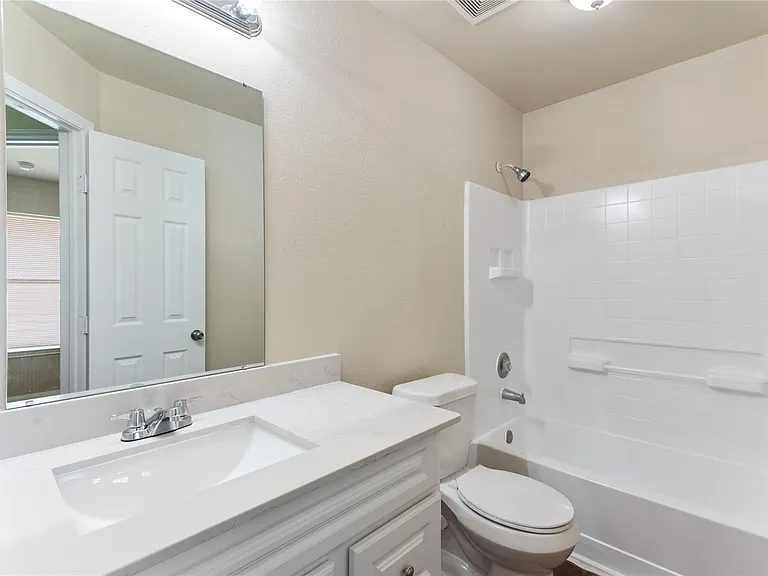14954 Huntington Willow Ln — Photo 17
