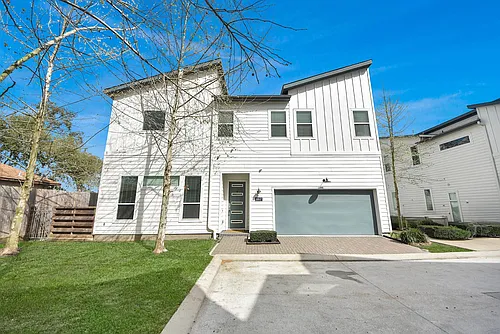 506 W Donovan St #F Photo 1