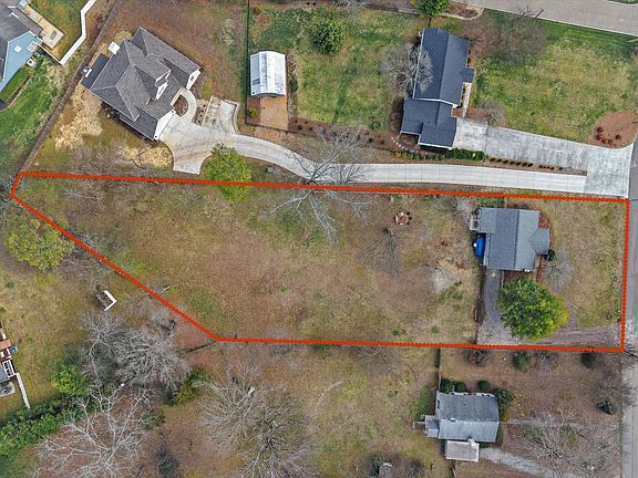 2nd image of 6617 Cherry Dr