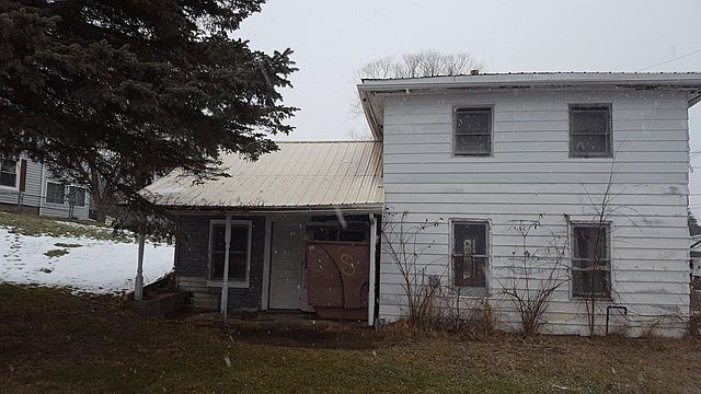 2nd image of 57 Back St