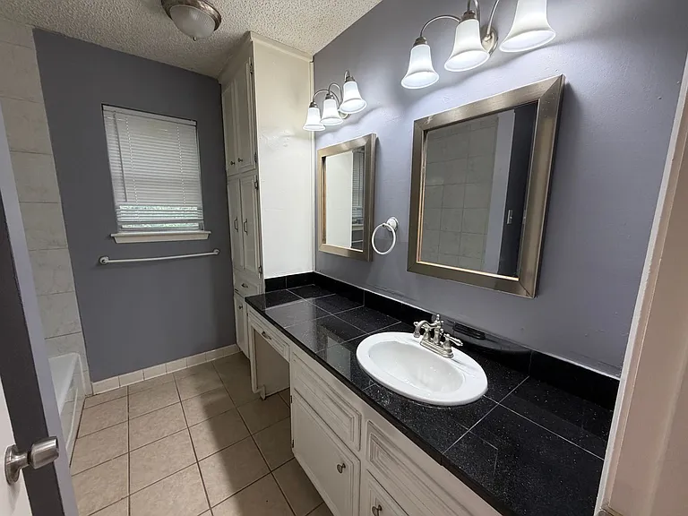 1404 E Vardeman Ave — Photo 16