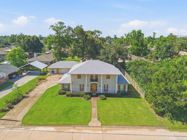 917 W Lagrange St, Lake Charles, LA 70605