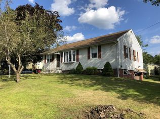 3 Kaye Cir, North Grafton, MA 01536