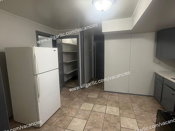 5th image of 4215 Adams St