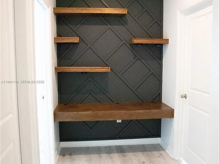 105 Lacewing Pl — Photo 7