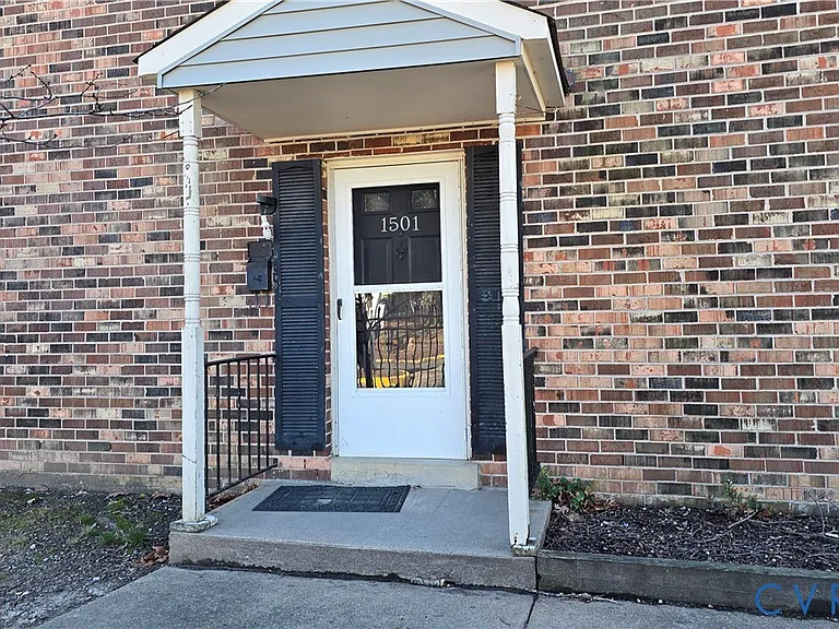 1501 Ivymount Rd — Photo 1