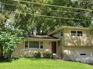 3102 Elm Ln, Middleton, WI 53562