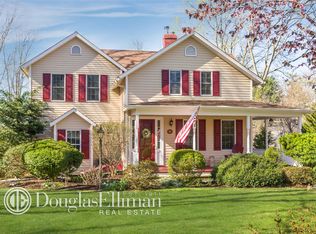 138 Maple Hill Rd, Huntington, NY 11743