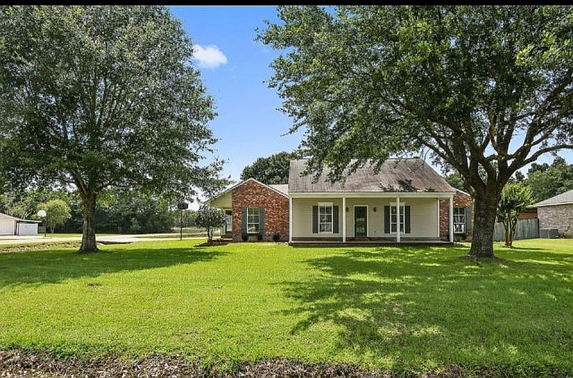 1st image of 11919 Pheasantwood Dr