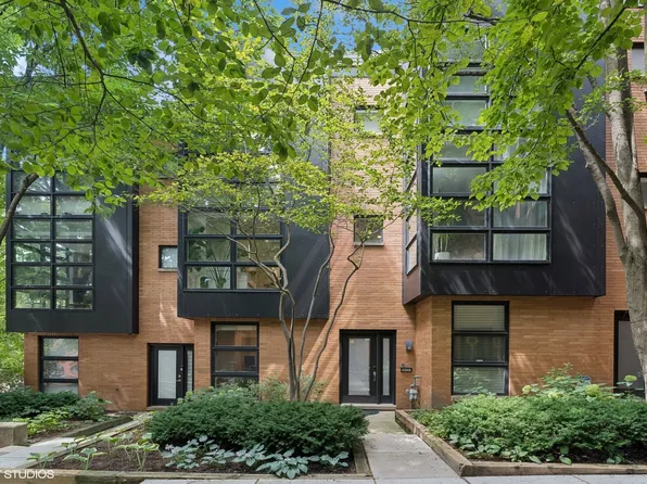 2012 W Willow St APT C, Chicago, IL 60647