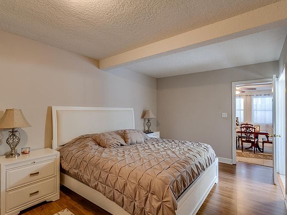 2nd image of 1619 Almira St