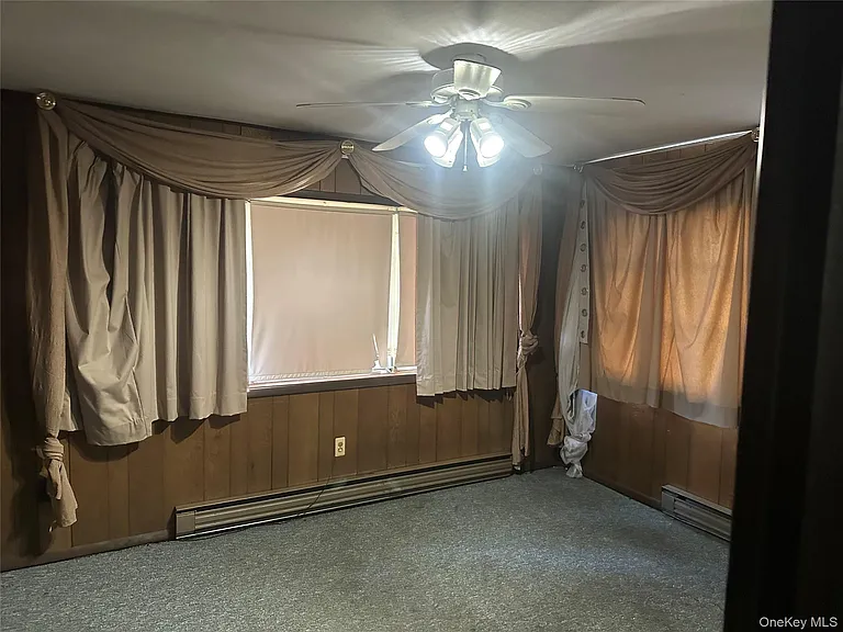 11 Richards Ave — Photo 9
