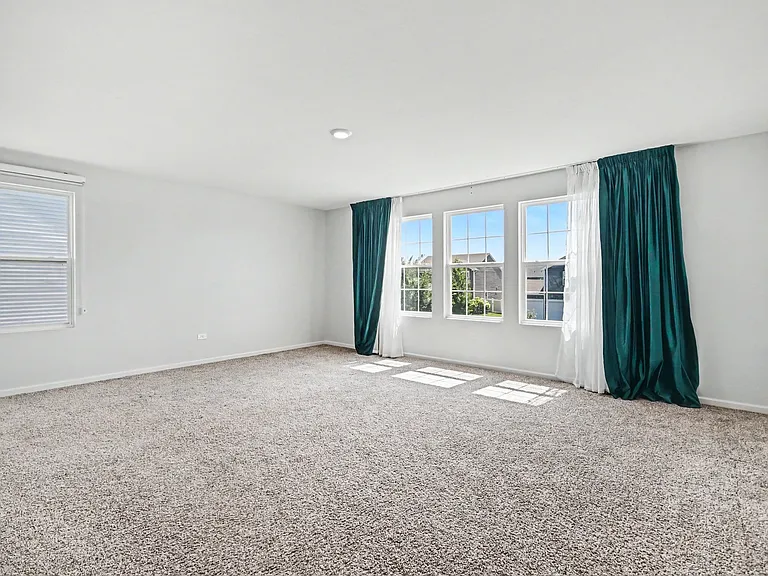 1329 Prairie Creek Trl — Photo 13
