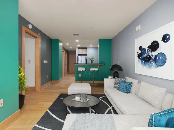333 West Mifflin Street #2090, Madison, WI 53703