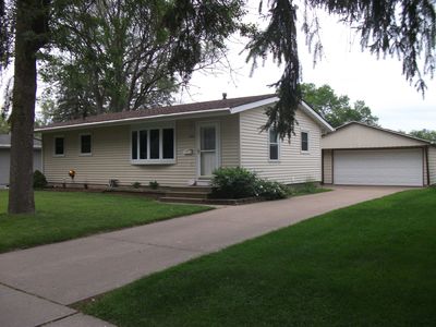 2088 Carter Rd, Dubuque, IA, 52001