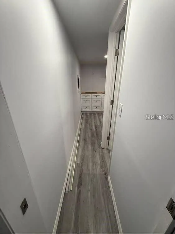 1 bed, 1.0 bath, 1864 sqft, $1,500 — Photo 4