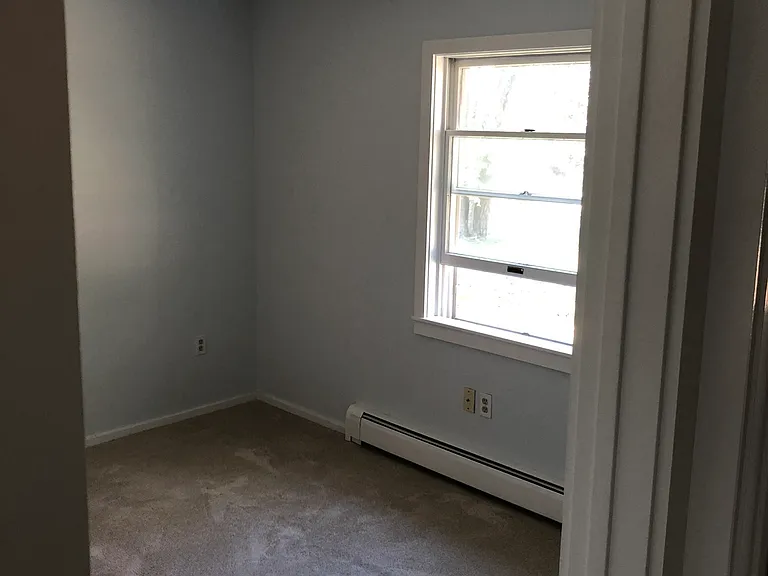 207 S Lake St — Photo 7