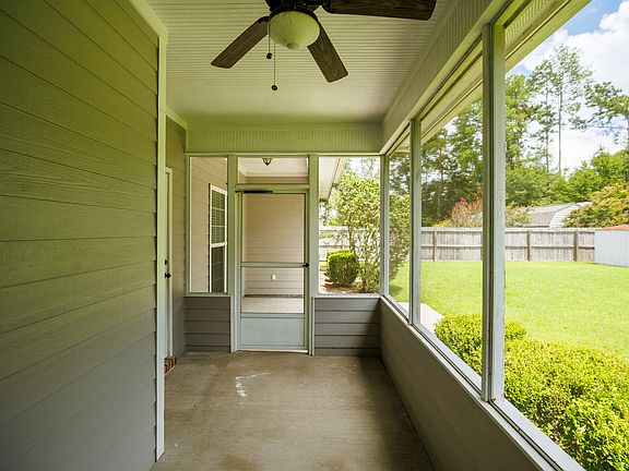 3rd image of 5136 Carlton Ridge Cir