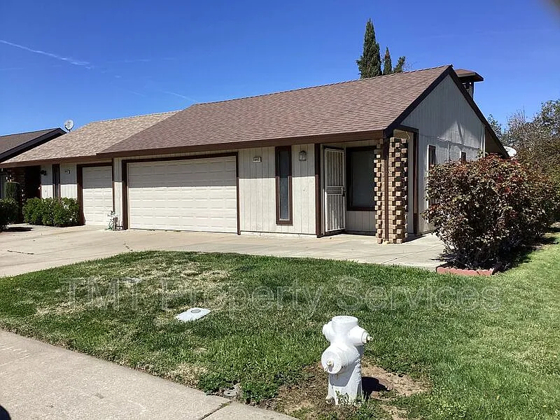 7847 Orchard Woods Cir