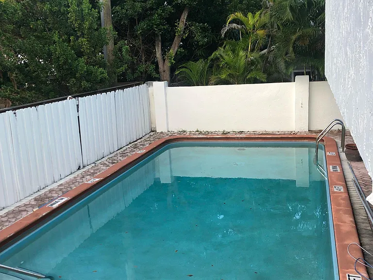 3000 N Ocean Blvd #403 — Photo 8