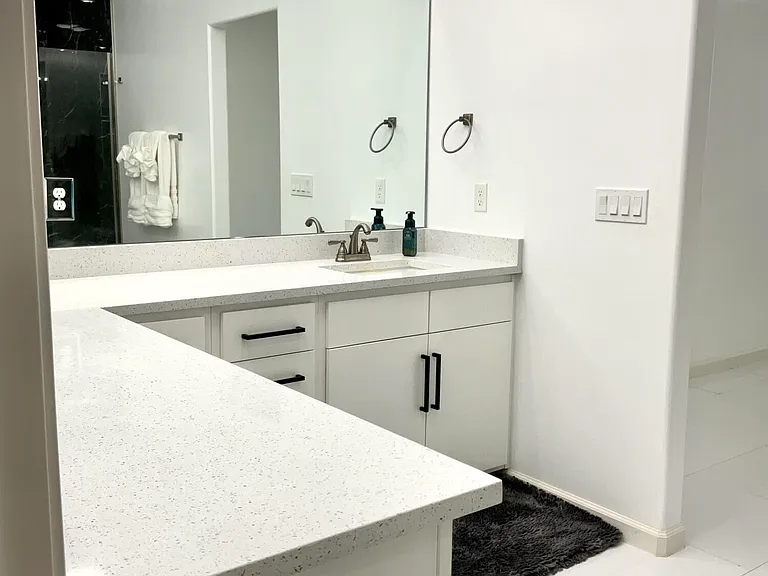 8919 Eclipse St #B — Photo 30